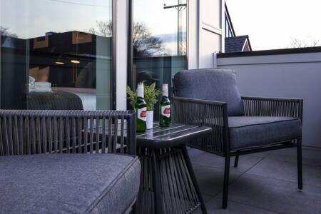 The Ireland - Rooftop Views, 9 Min To Broadway Villa Nashville Bagian luar foto